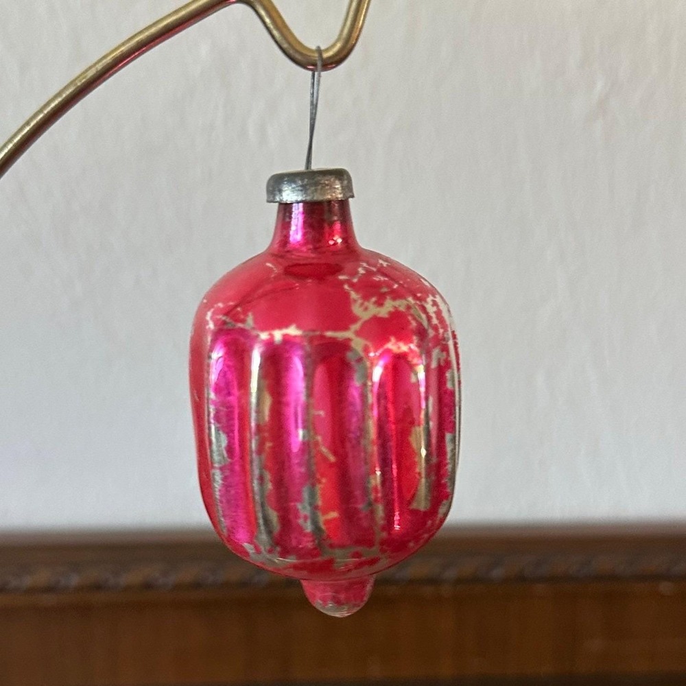 Vintage Heidt Fluted Parachute Christmas Ornament Pink Mercury Glass *READ*